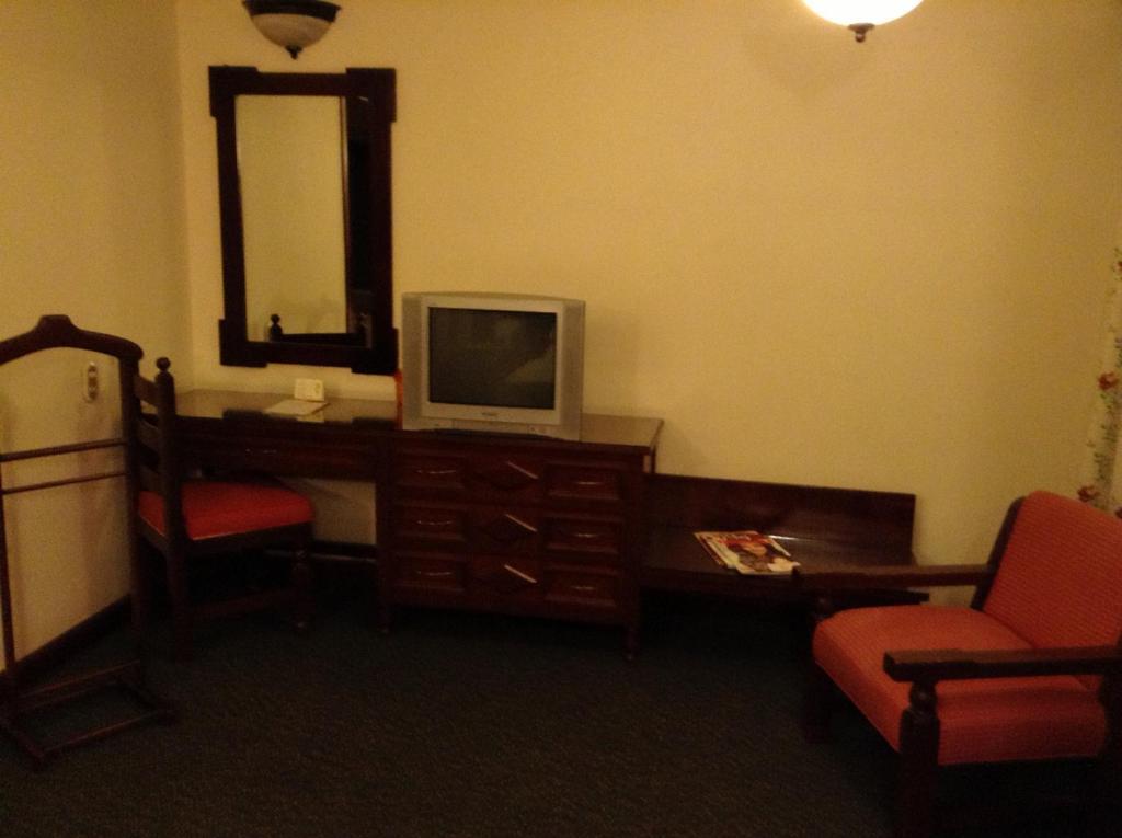 Hotel Real De Uruapan Uruapan  Εξωτερικό φωτογραφία