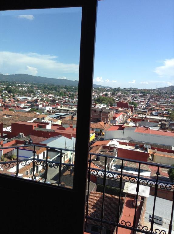 Hotel Real De Uruapan Uruapan  Εξωτερικό φωτογραφία
