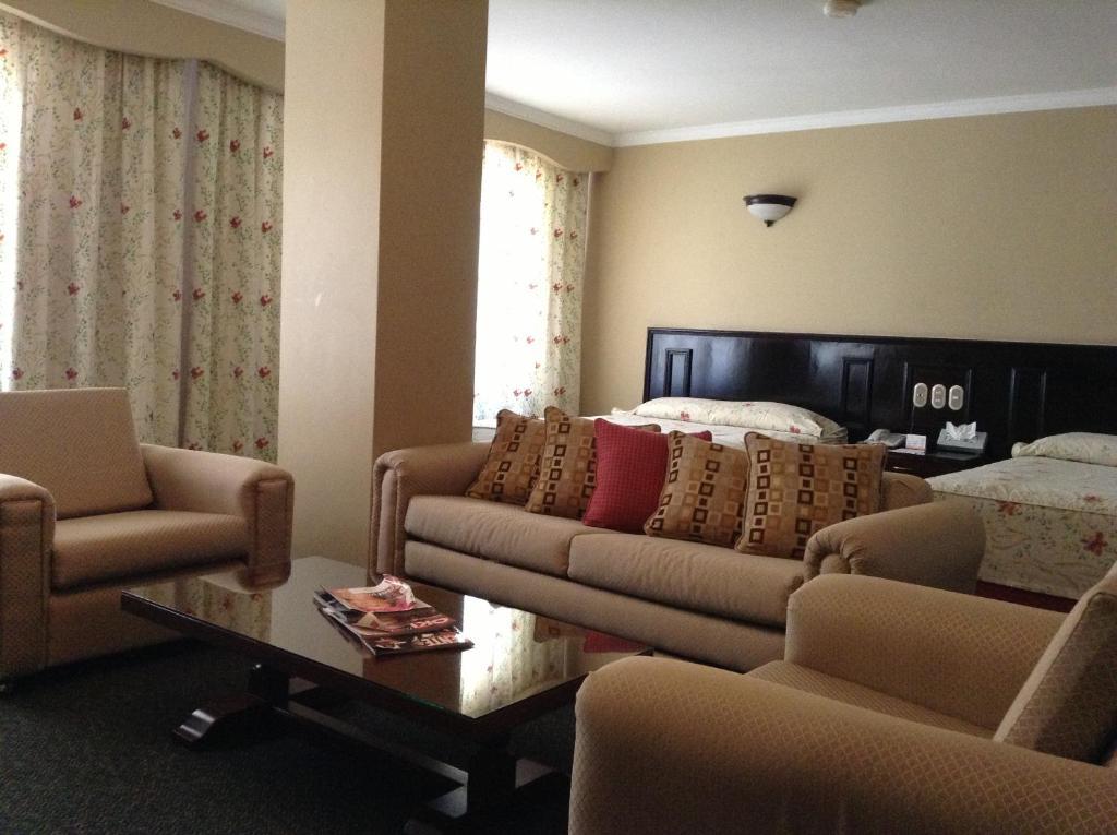 Hotel Real De Uruapan Uruapan  Εξωτερικό φωτογραφία