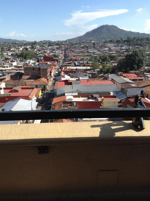Hotel Real De Uruapan Uruapan  Εξωτερικό φωτογραφία